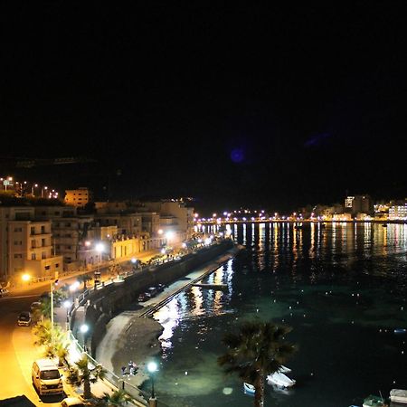 Harbour Lights Seafront 2 Bedroom Apartments With Panoramic Sea Views - By Getawaysmalta Сейнт Полс Бей Екстериор снимка